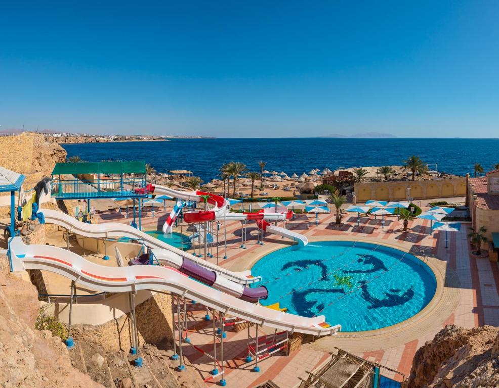 dreams beach resort